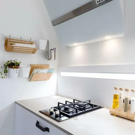 Premium Scandic Designer Apartment. Self Check-in. Wifi. Lägenhet
